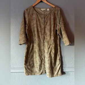 Eddie Bauer | corduroy | floral | tan | snap button | vintage | dress | L